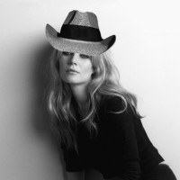 gwyneth-paltrow-country