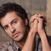 luke-bryan