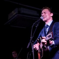 tom-hiddleston-i-saw-the-light-1