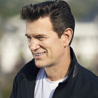 chris-issak