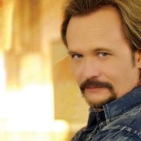 travis-tritt