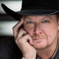 tracy-lawrence