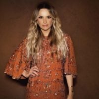 carly-pearce carly-pearce