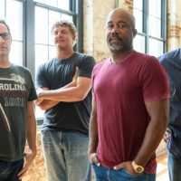 Wait, All Of A Sudden Hootie & The Blowfish Is “Country” Too? Wait, All Of A Sudden Hootie & The Blowfish Is “Country” Too?