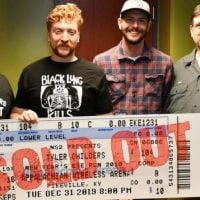 tyler-childers-sold-out-show-appalachian-wireless-arena