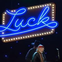 willie-nelson-luck-reunion