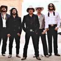 mike-and-the-moonpies mike-and-the-moonpies