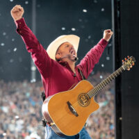 garth-brooks-drive-in
