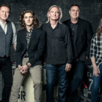 the-eagles-with-vince-gill