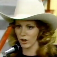 reba-mcentire-national-anthem