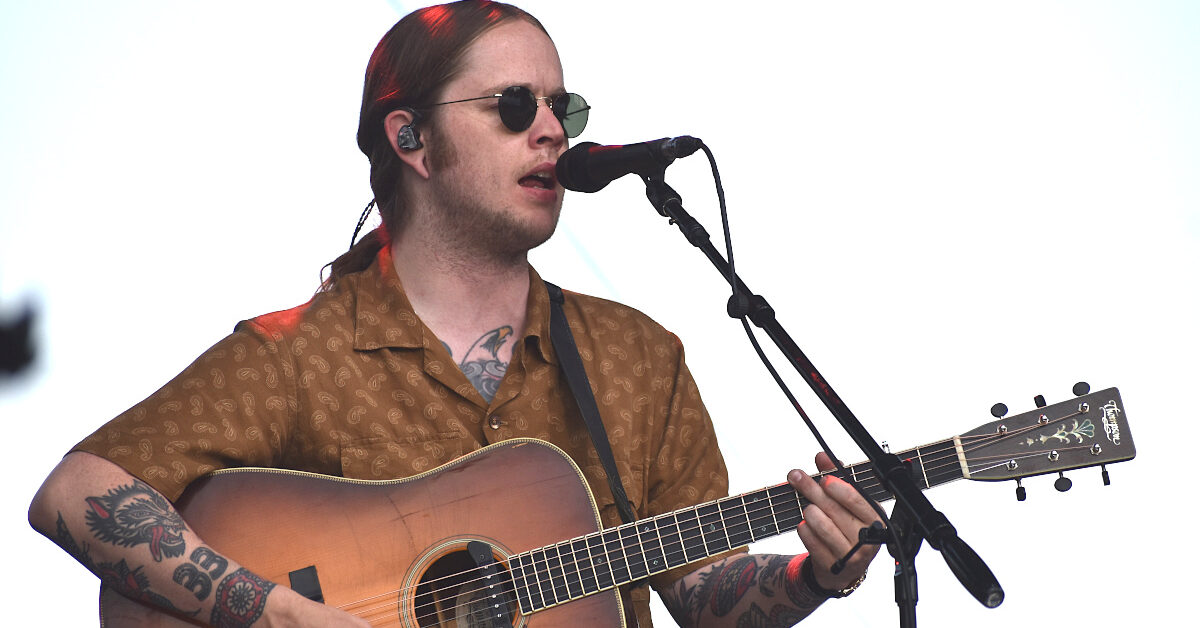 Album Review – Billy Strings – “Live Vol. 1” - Saving Country Music
