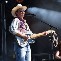 Zach Top Adds New Tour Dates, Reveals Alter Ego ‘Billy Bottoms’ Zach Top Adds New Tour Dates, Reveals Alter Ego ‘Billy Bottoms’