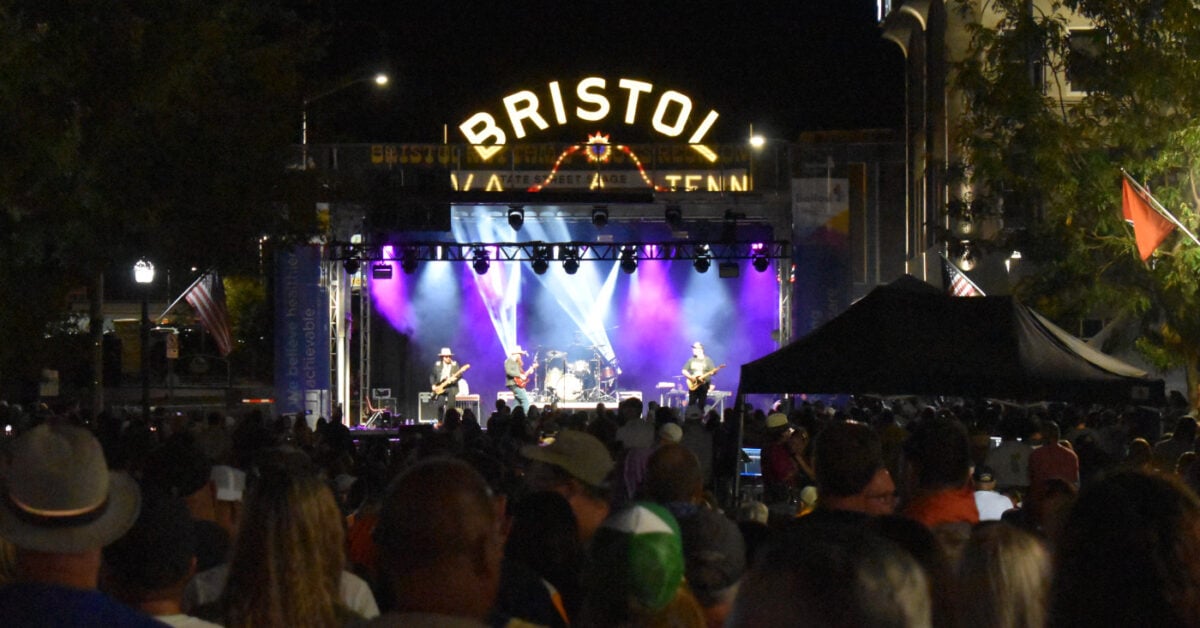 Bristol Rhythm & Roots Reunion Keeps The Music Alive in Country’s ...