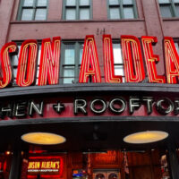 jason-aldean-rooftop-bar-nashville jason-aldean-rooftop-bar-nashville
