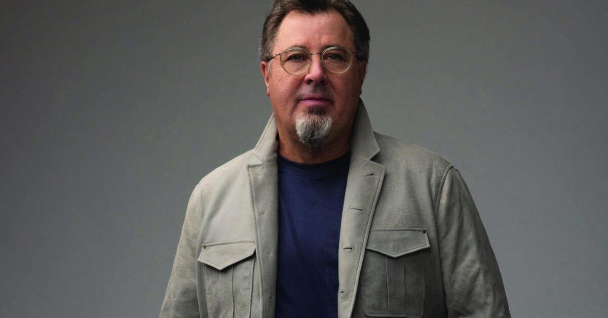 Vince Gill Reveals New Tour Dates for 2026 - Saving Country Music