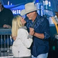 alan-jackson-wife