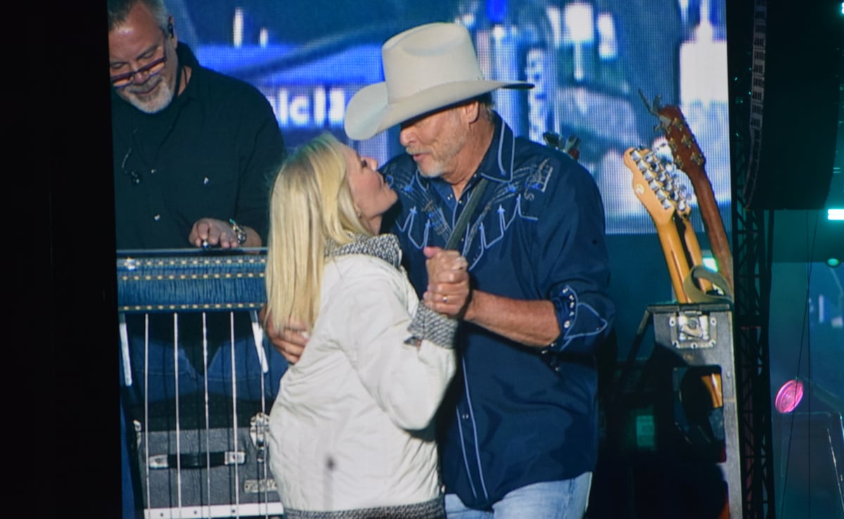Alan Jackson Releases New Song “Still The One” As Gift to Wife - Saving  Country Music