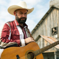 tom-segura-garth-brooks