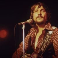 waylon-jennings waylon-jennings